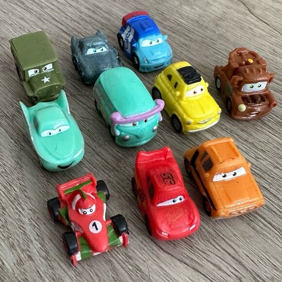 Disney Pixar Cars Squinkies - set of 10 with shells - Picture 2 of 4